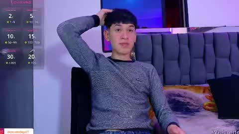 Mr Daren online show from May 28, 5:43 pm