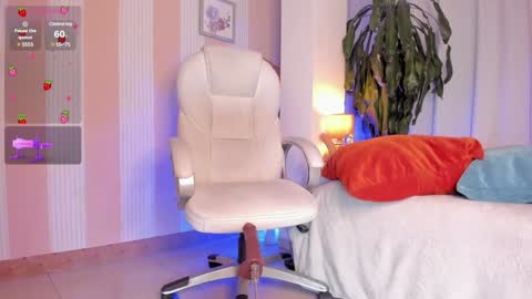 Snapshot of twink_lion chatting on January 14, 12:45 pm Lion online show from January 14, 12:45 pm