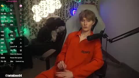 Ben online show from October 9, 8:18 pm