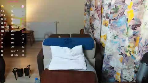 Vicky  Victor online show from November 13, 5:39 am