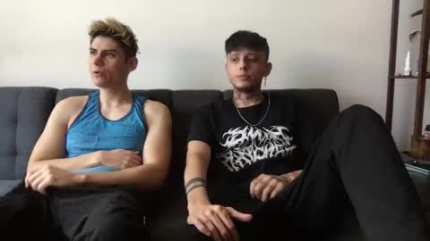 Derrick online show from November 27, 5:48 pm