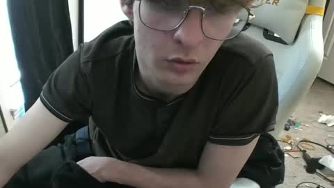 shytwink online show from January 9, 7:15 pm