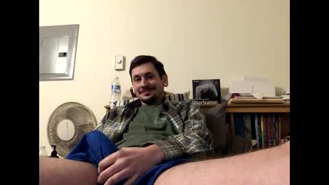 TwinkyMcgee online show from November 15, 7:27 am