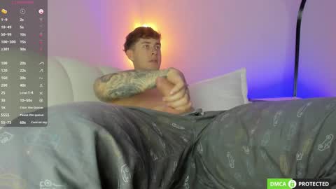 twintease online show from March 8, 2:54 pm