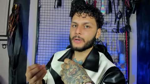 Clio  Tadeo online show from March 19, 4:05 am