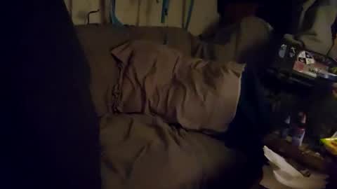 Snapshot of twistedblizzy chatting on December 14, 7:18 am TwistedBlizzy online show from December 14, 7:18 am