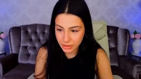 Snapshot of twix_ten chatting on February 11, 9:14 am twix_ten online show from February 11, 9:14 am