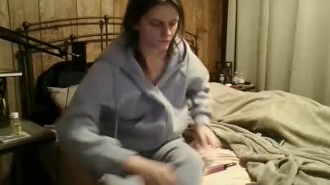 twizzler_twizzle online show from January 12, 5:45 am