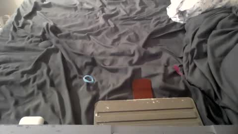 twoboobsonepenis online show from June 24, 1:48 am