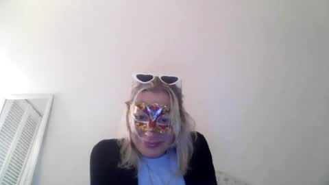 twoboobsonepenis online show from June 25, 9:03 am