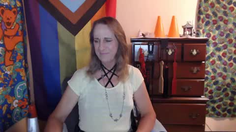 twocumkerry online show from October 3, 5:37 am