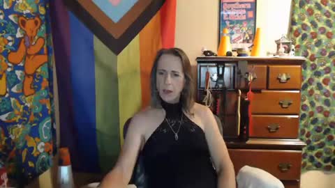 twocumkerry online show from July 10, 5:34 am
