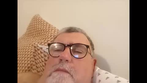 twohats2810 online show from February 20, 7:25 pm