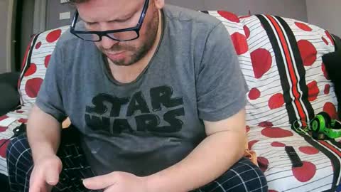 Txan  Chan online show from January 8, 2:25 am