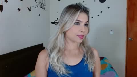 tyfanny19 online show from February 11, 5:18 pm