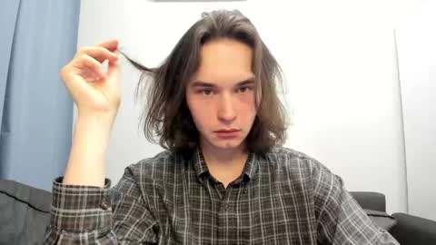 Tyler  johnson online show from December 27, 2:36 am