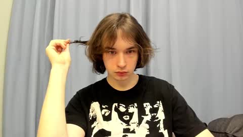 Tyler  johnson online show from January 18, 6:53 pm
