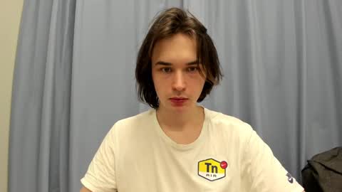 Tyler  johnson online show from January 24, 1:35 am