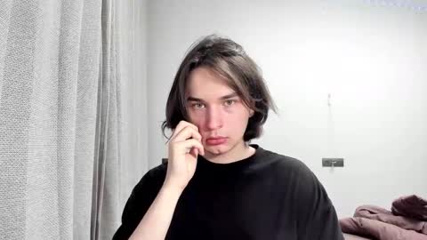 Tyler  johnson online show from February 23, 2:29 am