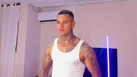 tyler_bell_ online show from April 8, 3:17 am