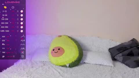 Ema online show from November 24, 7:24 pm