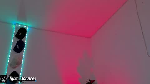 Tyler online show from December 13, 11:21 pm