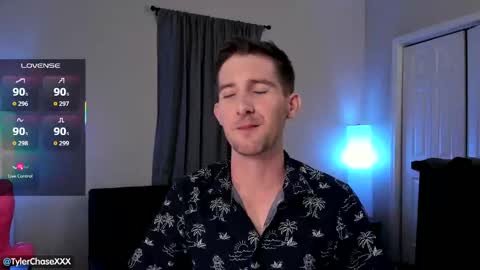 Tyler Chase online show from September 26, 11:09 pm