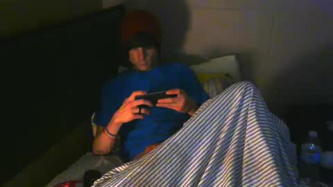 Snapshot of tylerlee199169 chatting on December 9, 2:06 pm Tyler online show from December 9, 2:06 pm