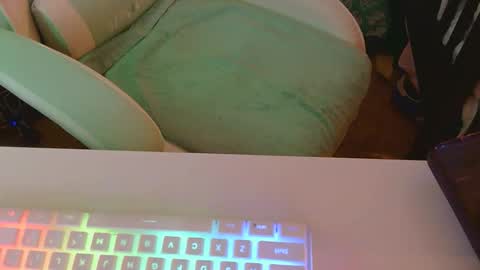 Tyler online show from May 16, 4:53 am