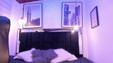       online show from October 21, 4:13 am