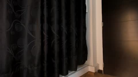 tylla__ online show from March 7, 5:26 am