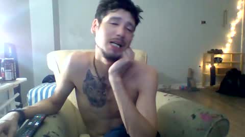 Snapshot of tylov3sex chatting on September 27, 3:33 am tylov3sex online show from September 27, 3:33 am
