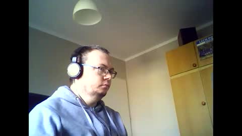 tyradi1991 online show from December 18, 12:07 pm