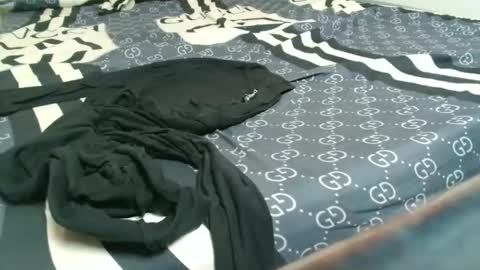 Snapshot of tyrahwang chatting on January 15, 9:41 pm tyrahwang online show from January 15, 9:41 pm