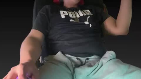 Snapshot of tysean1 chatting on February 9, 9:05 am Slong Dong online show from February 9, 9:05 am