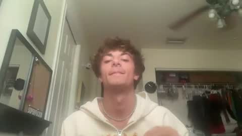 tyy0ung online show from June 23, 6:28 pm