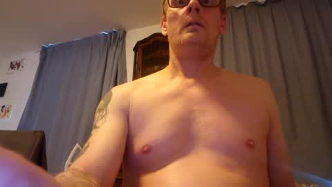 u2232739082 online show from May 16, 5:26 am