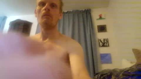 Snapshot of u2232739082 chatting on June 25, 4:22 pm u2232739082 online show from June 25, 4:22 pm