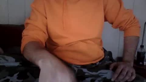 Snapshot of u_caught_us chatting on January 10, 8:15 pm u_caught_us online show from January 10, 8:15 pm