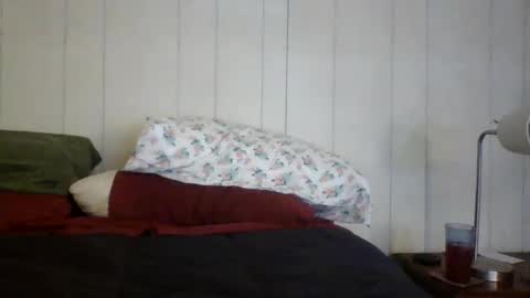 Snapshot of u_caught_us chatting on January 16, 11:06 pm u_caught_us online show from January 16, 11:06 pm