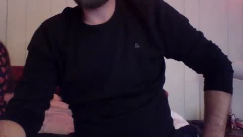 Snapshot of u_caught_us chatting on February 28, 1:15 am u_caught_us online show from February 28, 1:15 am