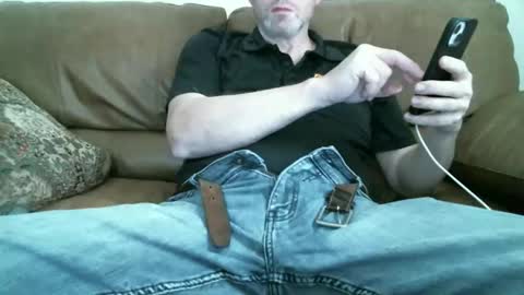 Snapshot of u_suck_i_lick_for_69_cumsohard chatting on November 7, 8:20 pm Mister F online show from November 7, 8:20 pm