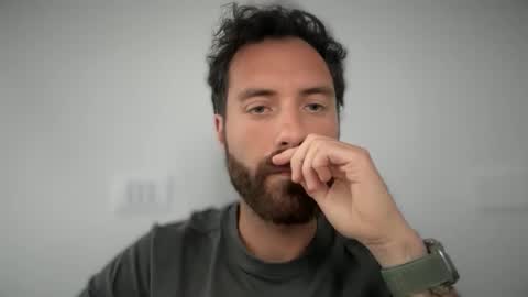 Snapshot of uasabi91 chatting on May 6, 3:17 pm beard123 online show from May 6, 3:17 pm