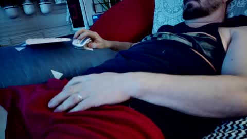 Daddy online show from March 8, 9:28 am