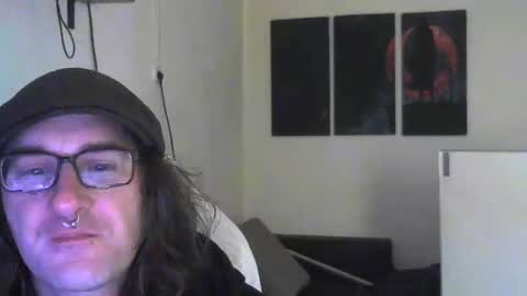 ucloudd online show from February 28, 8:20 am