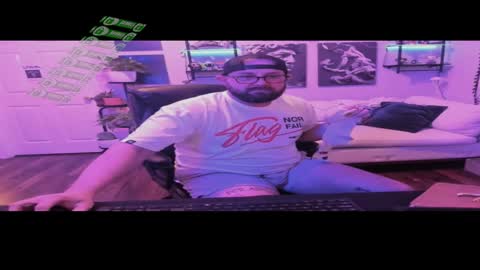 Snapshot of ugly_viking chatting on December 5, 5:48 am Ugly Viking online show from December 5, 5:48 am