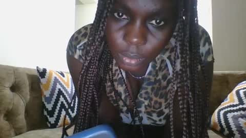 Snapshot of ujano chatting on March 2, 8:07 pm ujano online show from March 2, 8:07 pm