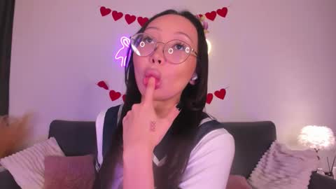 Naomi online show from February 7, 11:14 am