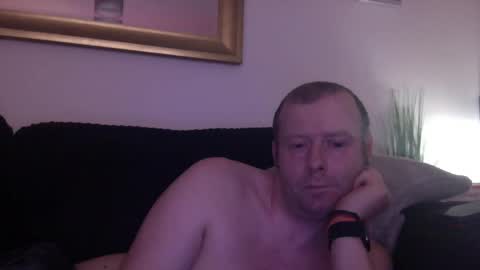 Snapshot of ukmatty3 chatting on January 19, 10:49 pm ukmatty3 online show from January 19, 10:49 pm