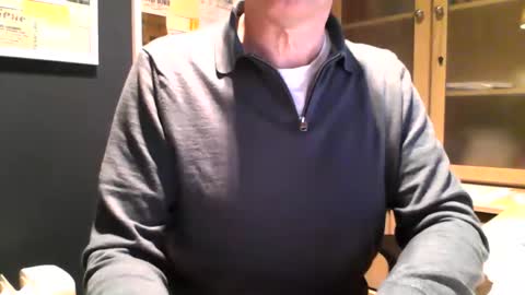 mark online show from March 9, 6:34 pm